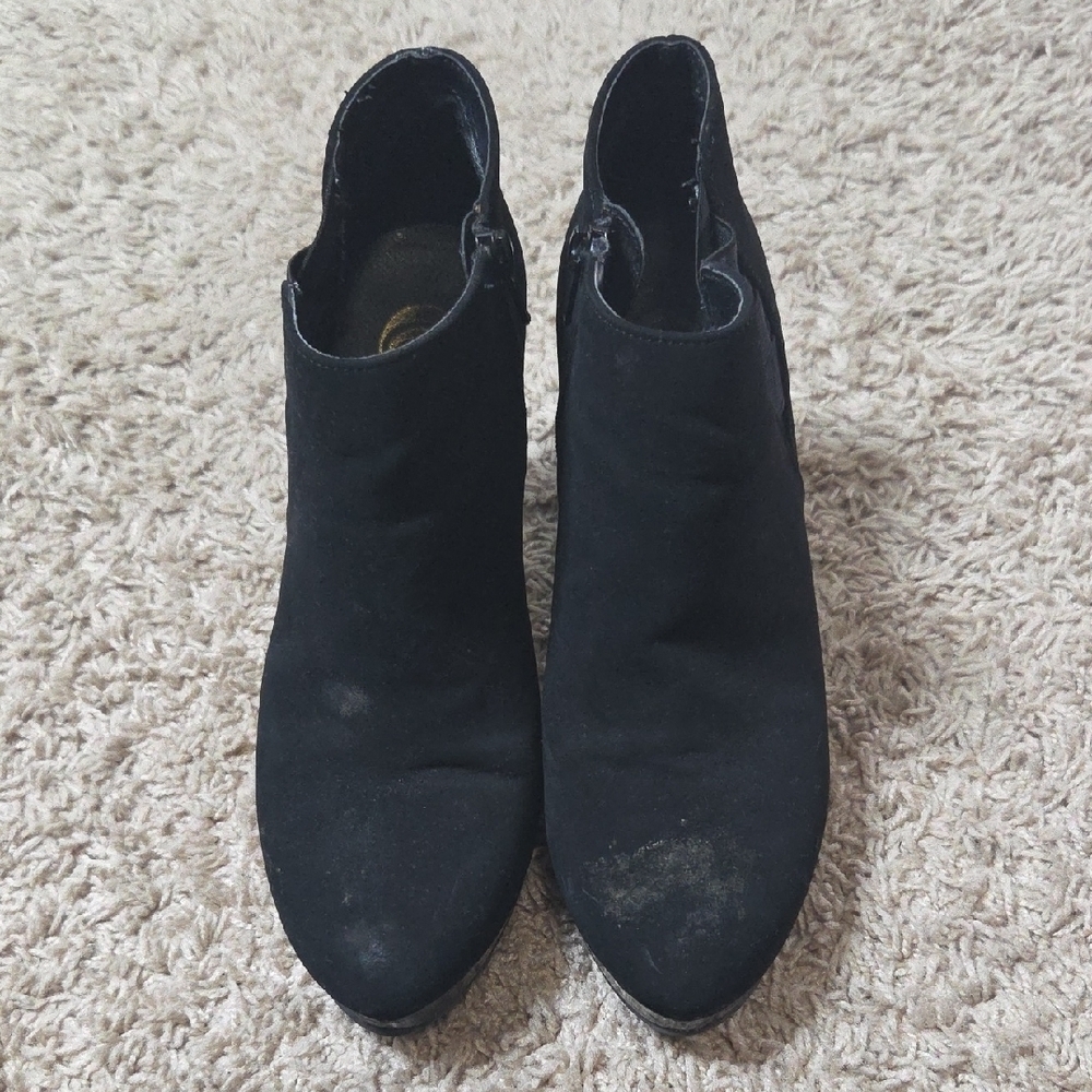 Charming Charlie Elegant Black Heeled Boots - Picture 3 of 5